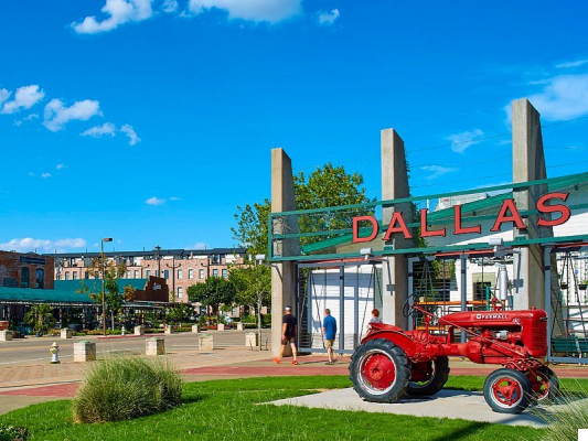 El Mercado de Farmers Market: Sabores Locales