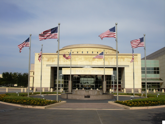 La Biblioteca Presidencial de George W. Bush: Un Viaje Presidencial