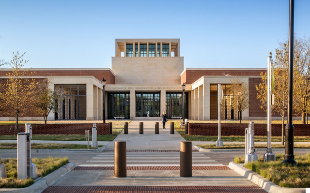 The George W. Bush Presidential Library: Politics and History